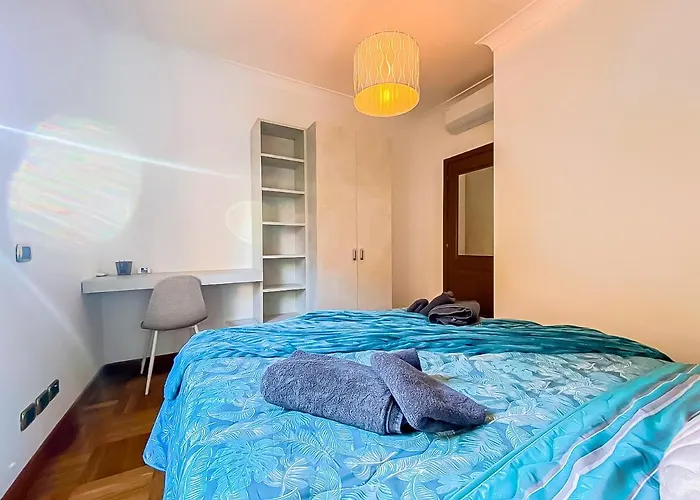 Piramide Luxury Colosseum Rome